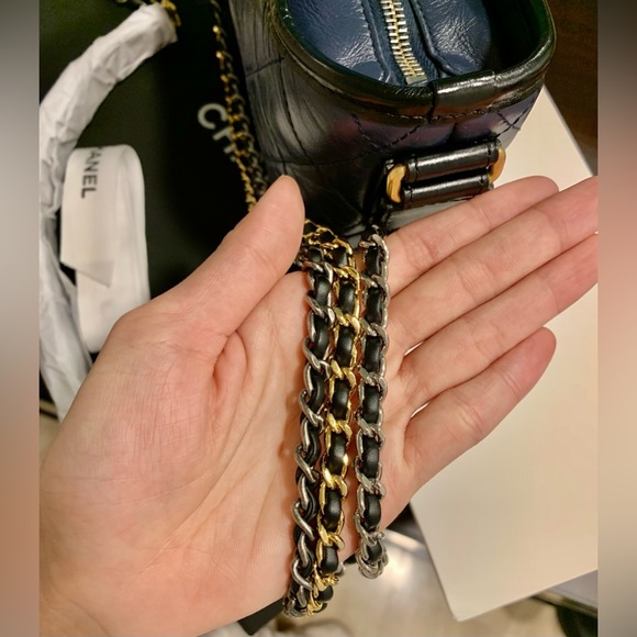 Full Set Chanel Gabrielle Hobo Small Bag - Picture 5 of 14